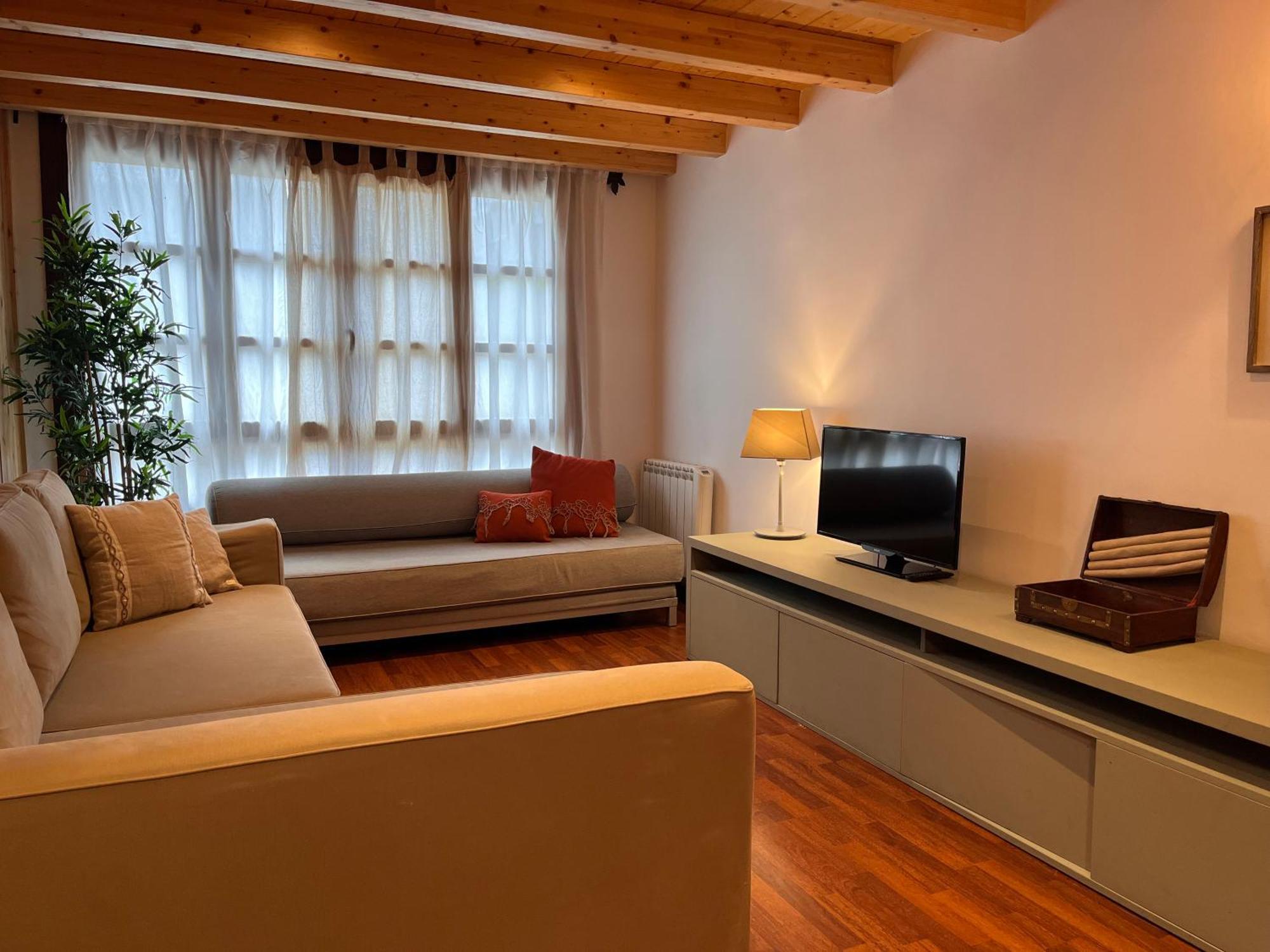 Apartamento Luxury House Valencia D'Aneu Exterior foto