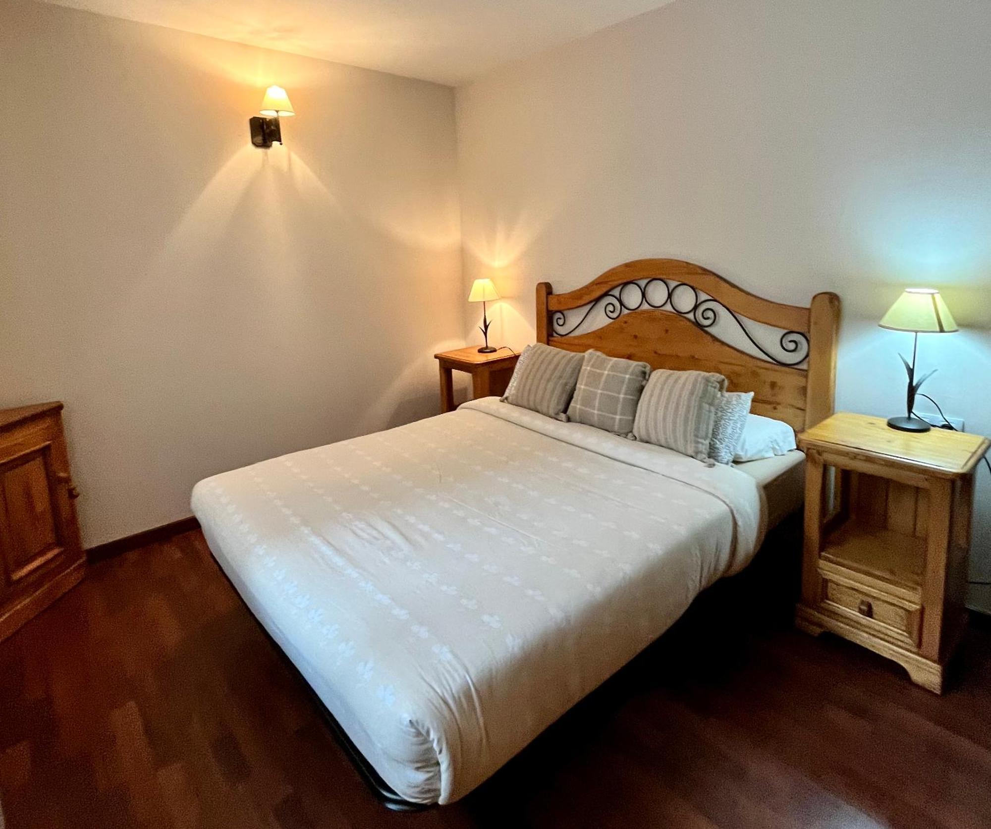 Apartamento Luxury House Valencia D'Aneu Exterior foto
