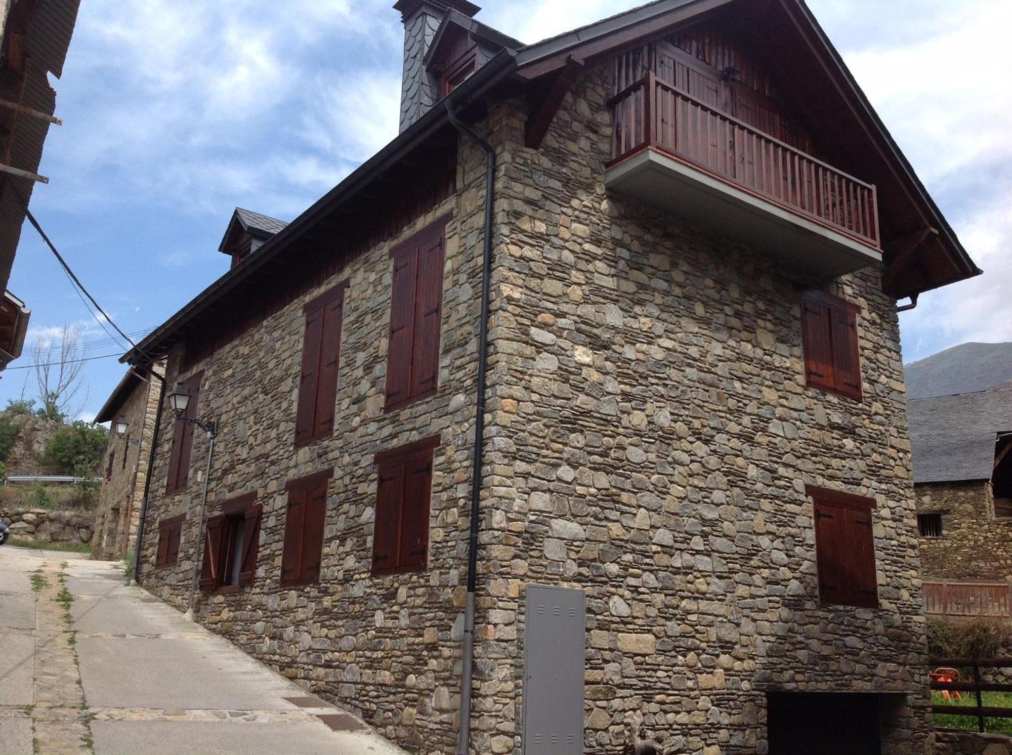 Apartamento Luxury House Valencia D'Aneu Exterior foto
