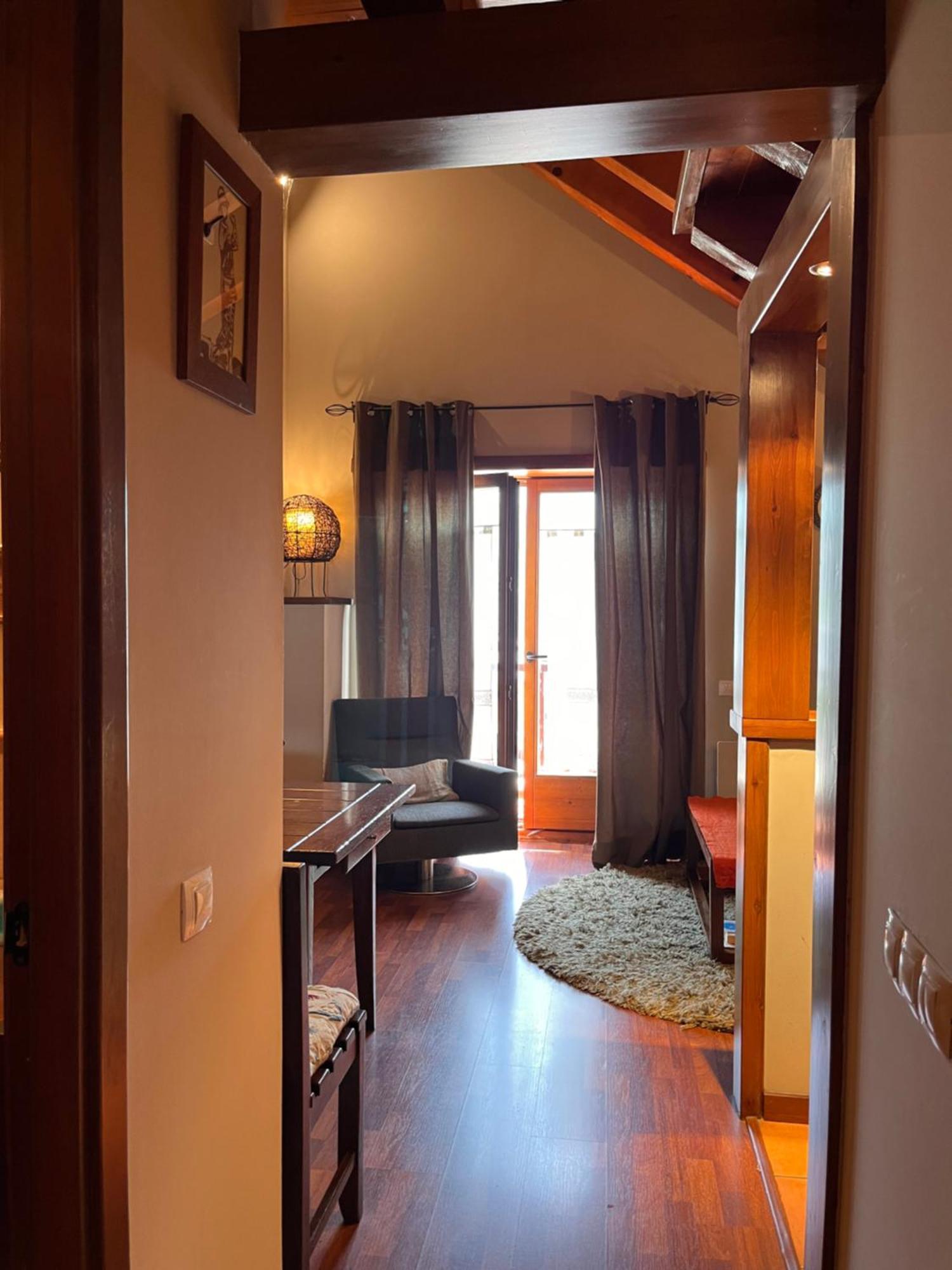 Apartamento Luxury House Valencia D'Aneu Exterior foto