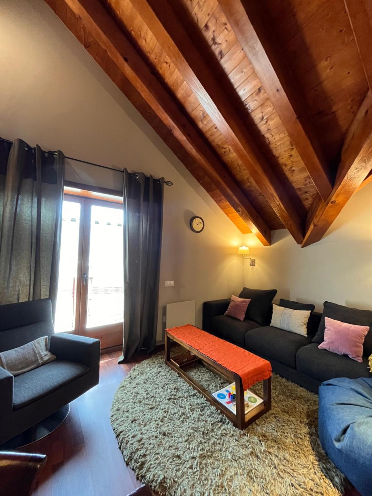 Apartamento Luxury House Valencia D'Aneu Exterior foto